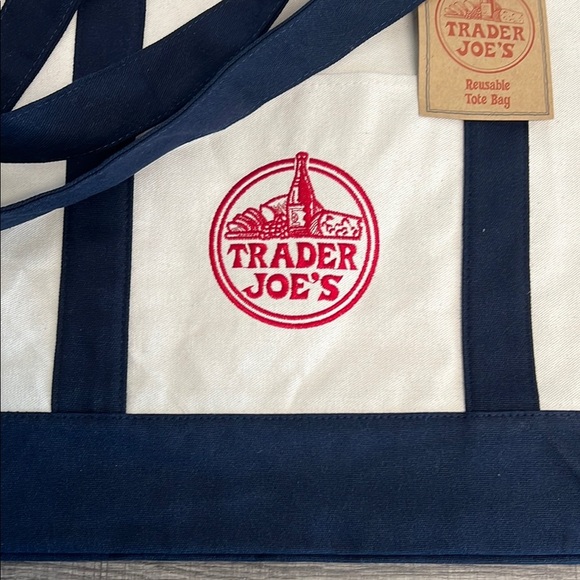 Trader Joe's Canvas Tote Bag - Navy and White ♻️ - Picture 4 of 8